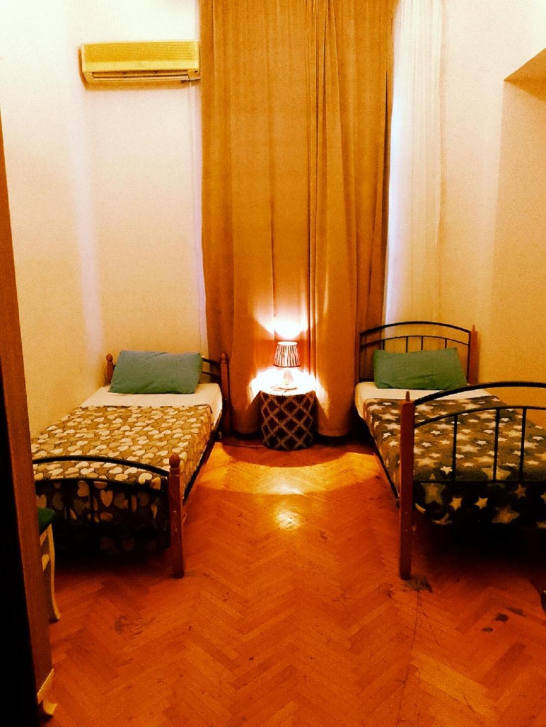 Sw Hostel By Emil Baku Bagian luar foto