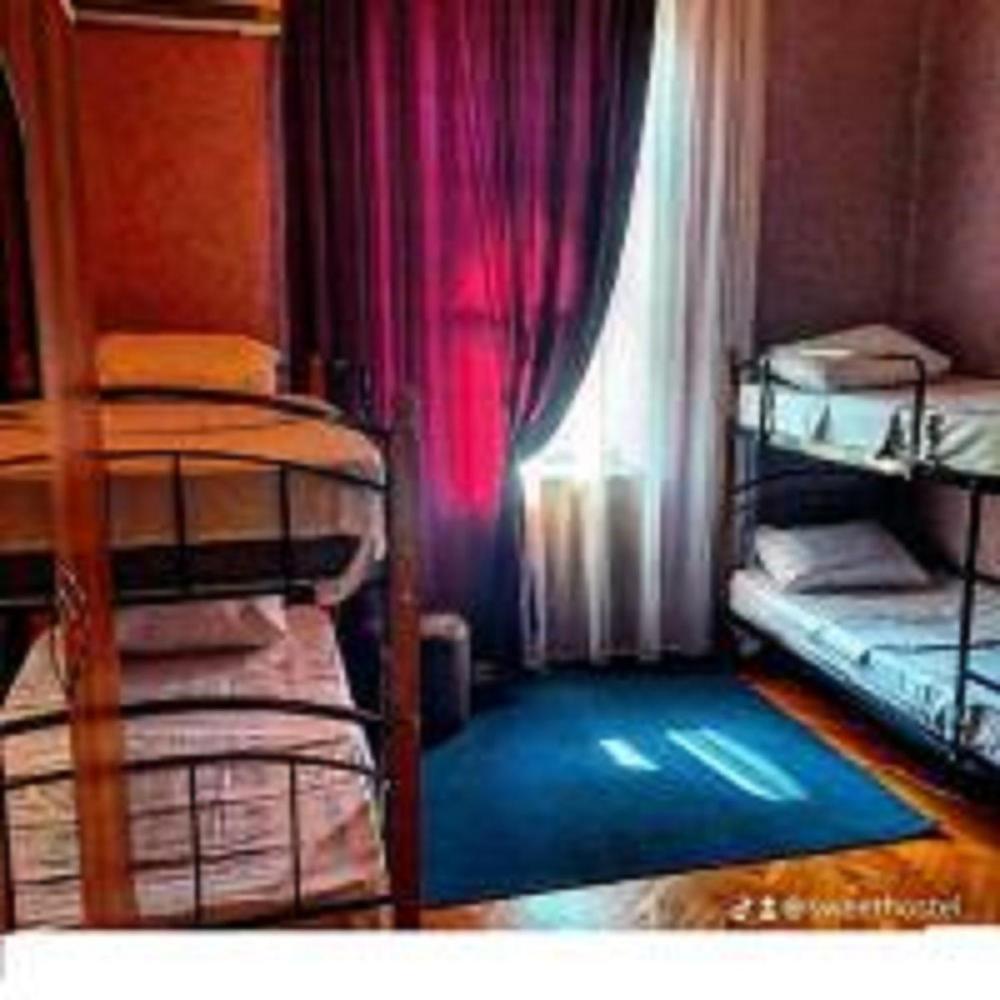 Sw Hostel By Emil Baku Bagian luar foto